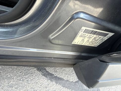 Used 2021 Nissan Rogue SV FWD image 14