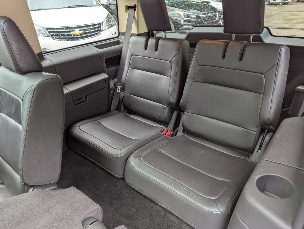 Used 2019 Ford Flex SEL w/ Equipment Group 202A AWD/4WD image 8