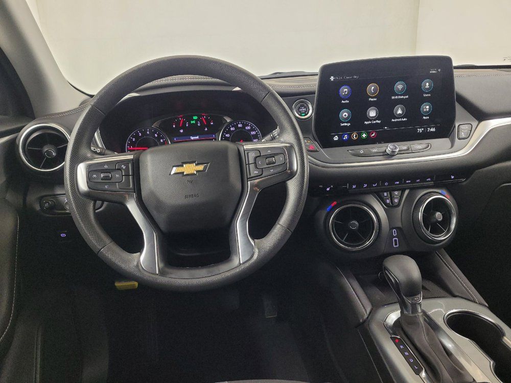 Used 2024 Chevrolet Blazer LT w/ Convenience Package FWD image 22
