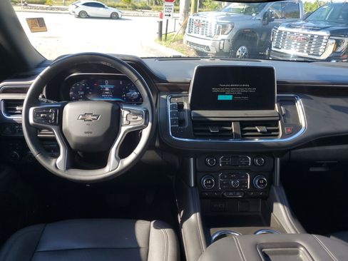 Used 2023 Chevrolet Tahoe Z71 w/ Luxury Package AWD/4WD image 21