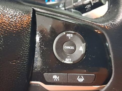 Used 2021 Honda Odyssey Touring image 32