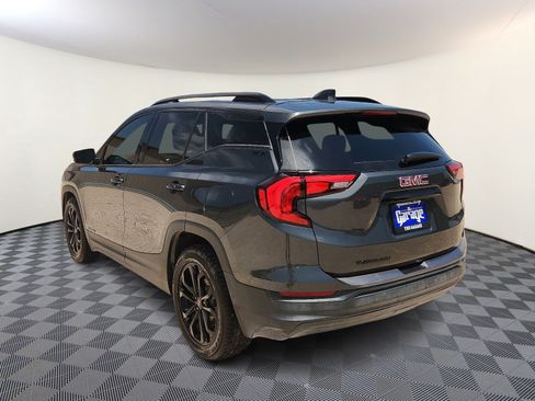 Used 2020 GMC Terrain SLE w/ Elevation Edition FWD image 3