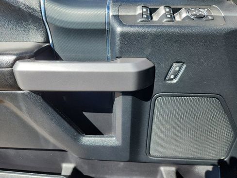 Used 2018 Ford F150 XLT w/ Equipment Group 302A Luxury image 16