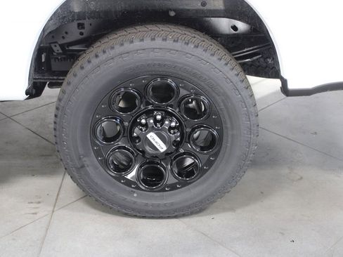 New 2026 Ford F250 XLT w/ XLT Premium Package image 20