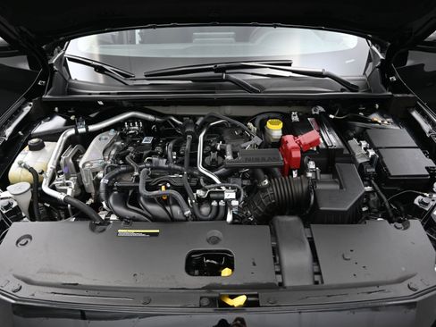 Certified 2025 Nissan Sentra S image 21