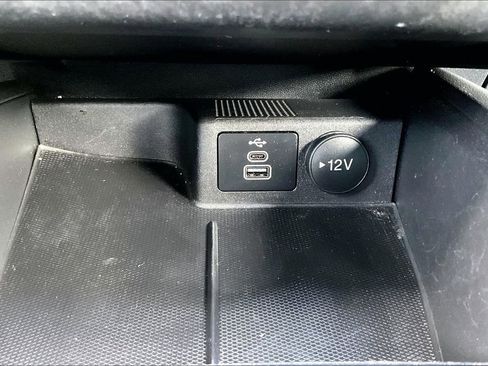 Used 2025 Ford Escape ST-Line image 18