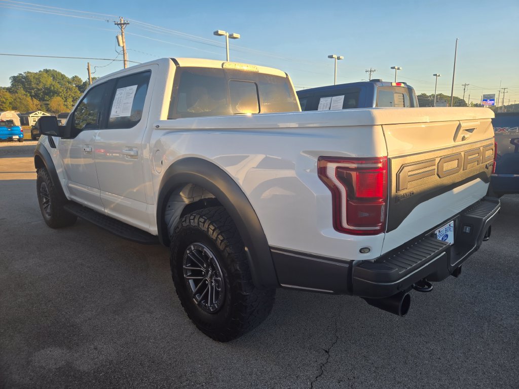 Used 2020 Ford F150 Raptor w/ Equipment Group 802A Luxury AWD/4WD image 3