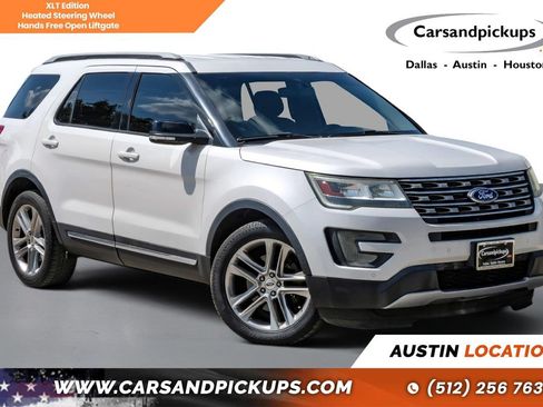 Used 2017 Ford Explorer XLT w/ Equipment Group 202A FWD image 1