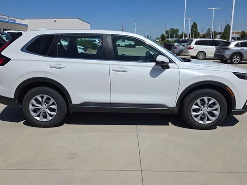 Certified 2023 Honda CR-V LX image 6