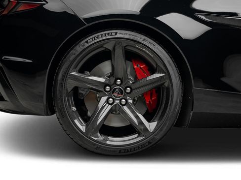 Used 2025 Chevrolet Corvette Z06 RWD image 33