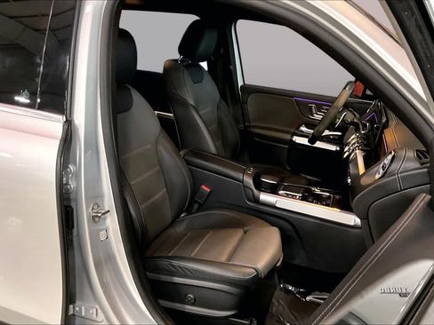Certified 2022 Mercedes-Benz GLB 35 AMG 4MATIC image 8
