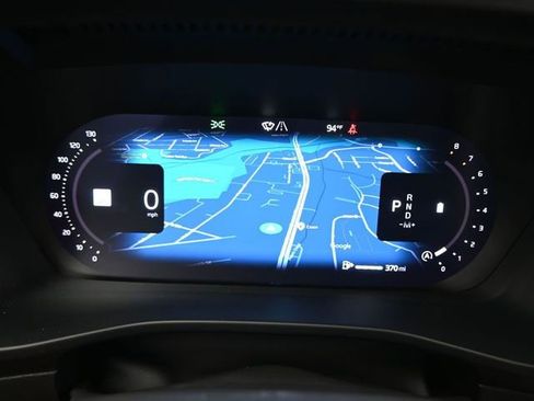 Used 2024 Volvo XC40 B5 Plus w/ Climate Package image 26