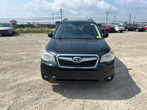 Used 2014 Subaru Forester 2.5i Limited AWD/4WD image 2