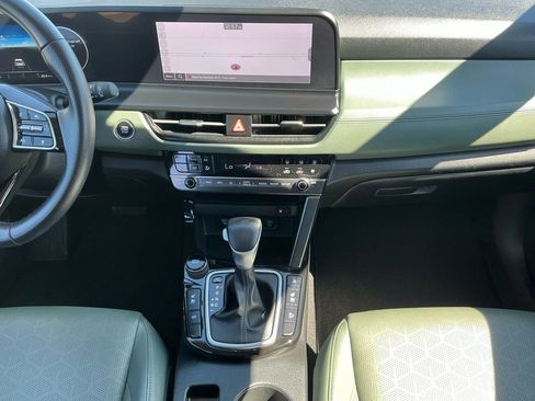 Used 2024 Kia Seltos SX w/ SX Sunroof Package image 20