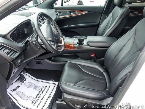 Used 2019 Lincoln Nautilus Reserve AWD/4WD image 10