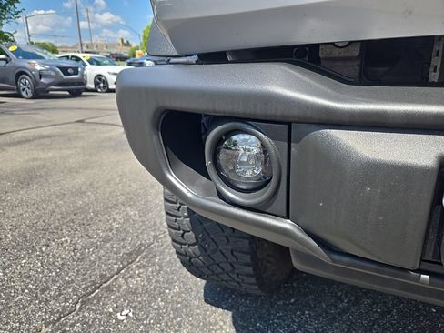 Used 2023 Ford Bronco Badlands w/ Sasquatch Package AWD/4WD image 22