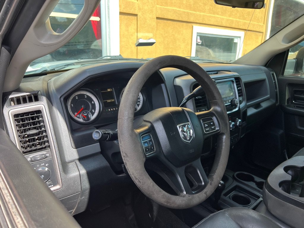 Used 2017 RAM 3500 Tradesman w/ Chrome Appearance Group AWD/4WD image 15