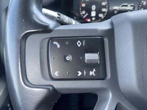Used 2022 Land Rover Defender 90 X-Dynamic S AWD/4WD image 35