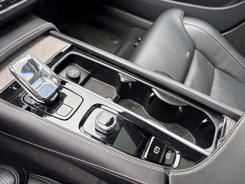 Used 2023 Volvo S90 B6 Ultimate w/ Lounge Package AWD/4WD image 21