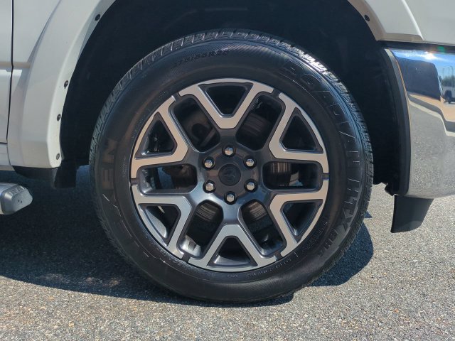 Used 2025 RAM 1500 Laramie w/ Trailer Tow Group AWD/4WD image 11