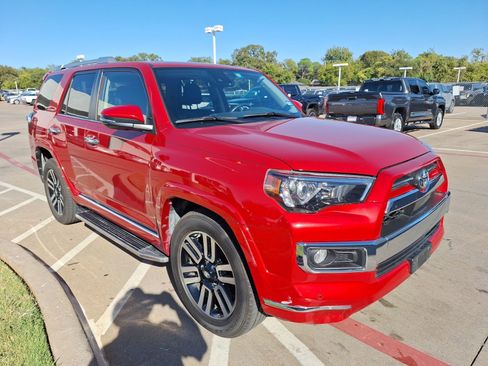Used 2020 Toyota 4Runner Limited image 8