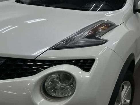 Used 2015 Nissan Juke SL FWD image 32