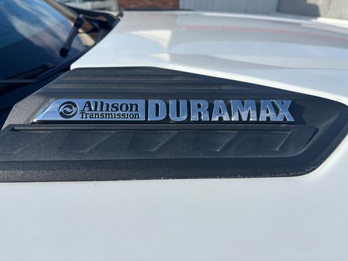 Used 2022 Chevrolet Silverado 2500 High Country w/ Z71 Off-Road Package image 37