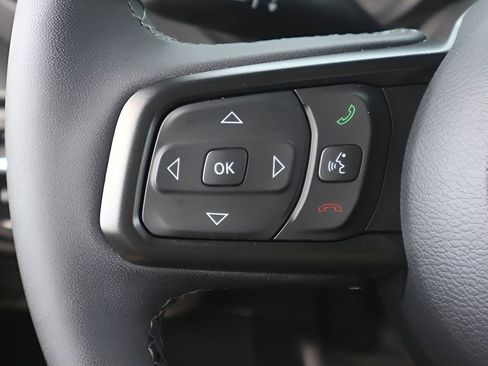 Used 2025 Jeep Wrangler Unlimited Rubicon AWD/4WD image 19