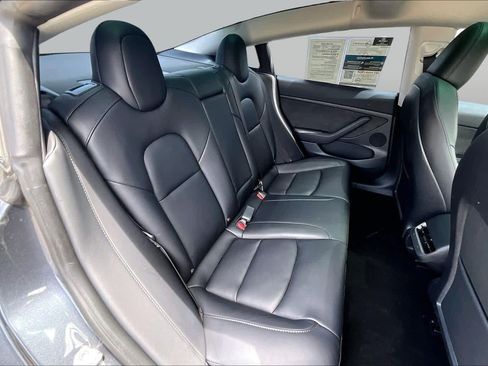 Used 2023 Tesla Model 3 Standard Range RWD image 16