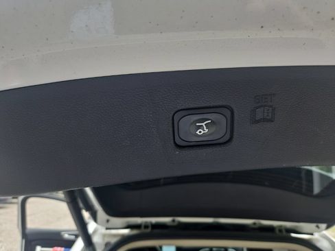 Used 2022 Ford Edge SEL w/ Convenience Package AWD/4WD image 26