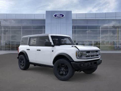 New 2025 Ford Bronco Big Bend w/ Black Diamond Package AWD/4WD image 7