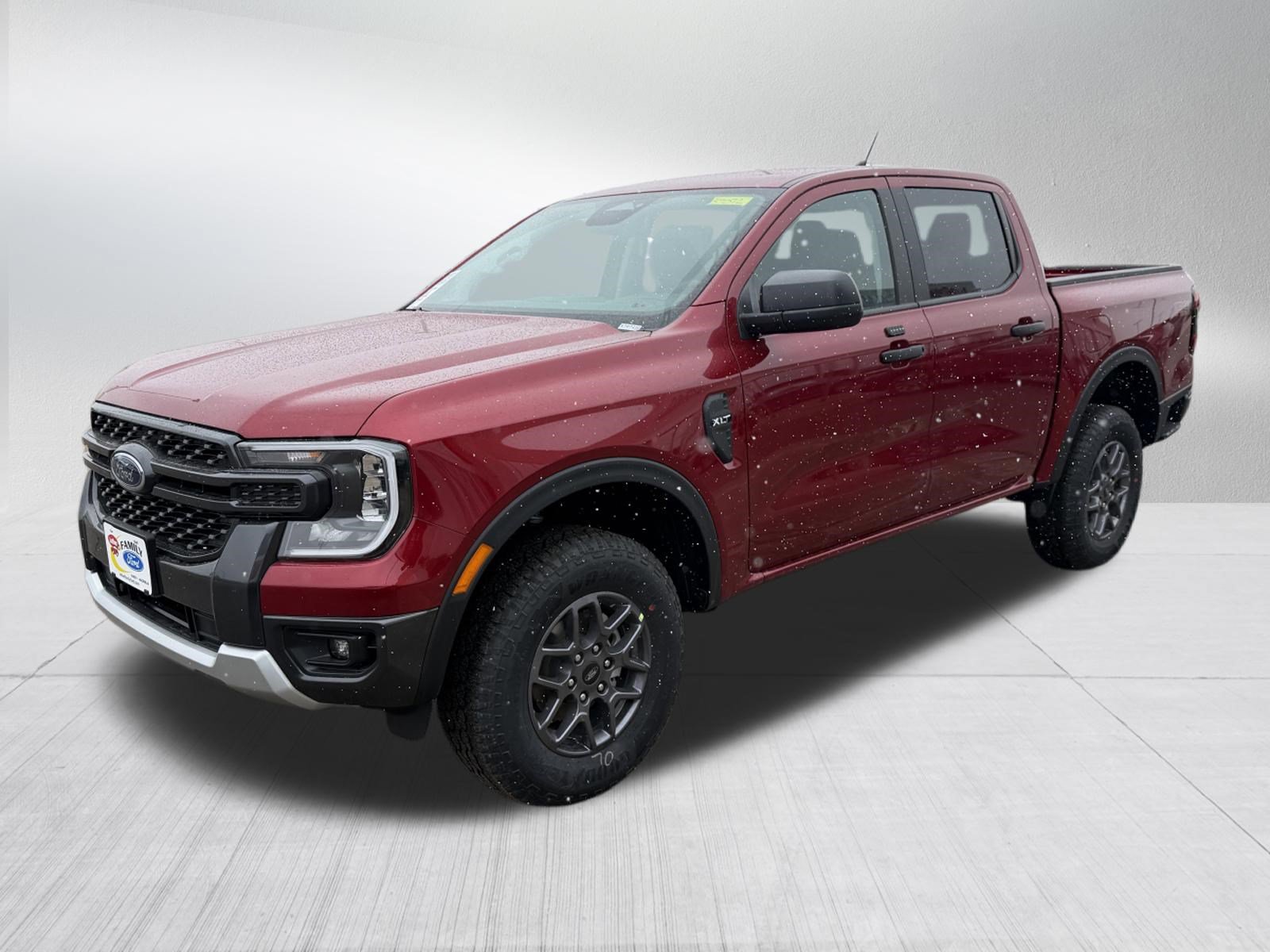 New 2025 Ford Ranger XLT w/ Equipment Group 301A High AWD/4WD image 2