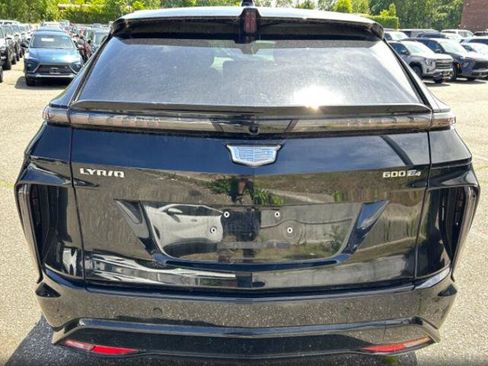 Certified 2024 Cadillac Lyriq Sport AWD/4WD image 2
