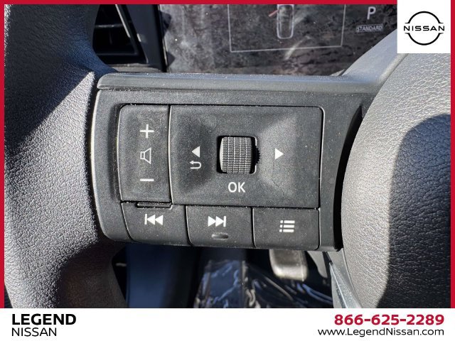 Used 2025 Nissan Kicks S AWD/4WD image 18