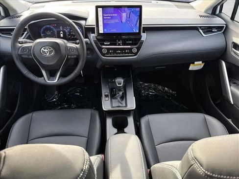 New 2026 Toyota Corolla Cross XLE image 20