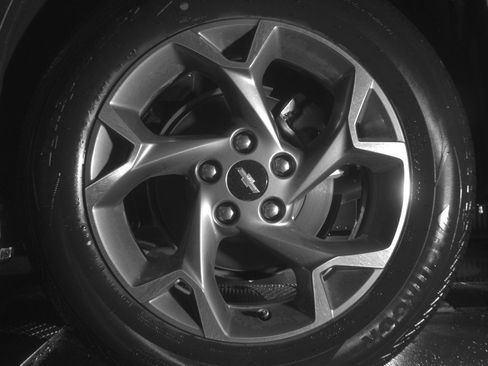 Used 2025 Chevrolet Trax LT FWD image 14