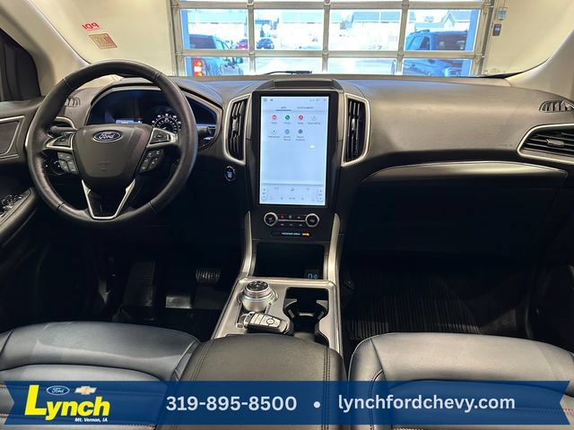 Used 2023 Ford Edge SEL w/ Sport Appearance Package AWD/4WD image 8