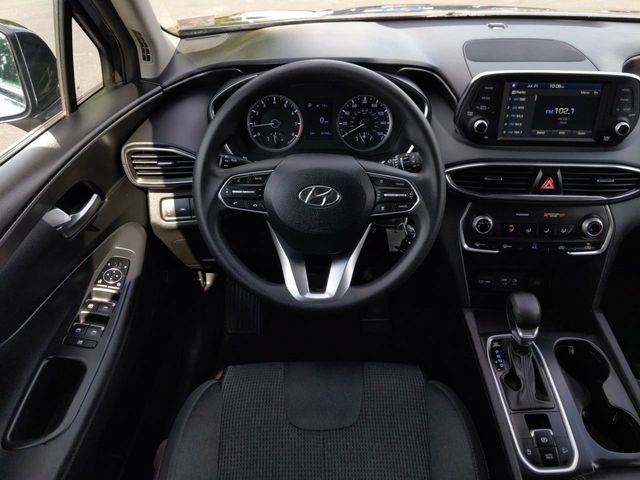 Used 2020 Hyundai Santa Fe SE AWD/4WD image 16