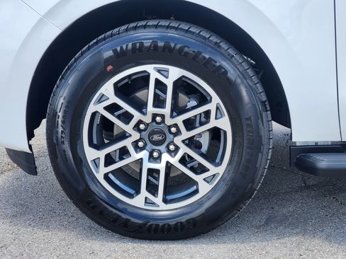 New 2026 Ford Expedition Active RWD image 8