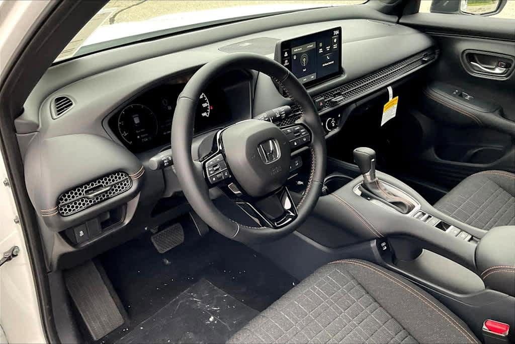 New 2026 Honda HR-V Sport image 8