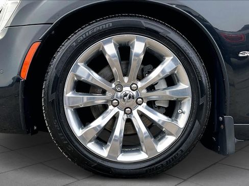 Used 2015 Chrysler 300 C w/ Harman/Kardon Audio Group image 11