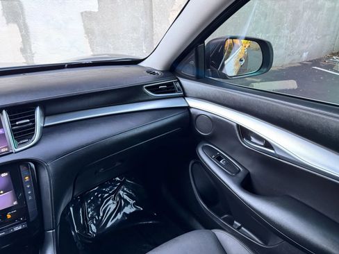Used 2019 INFINITI QX50 Luxe FWD image 33