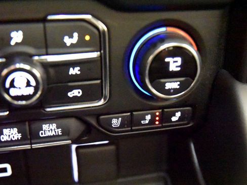 Used 2021 Chevrolet Tahoe High Country image 28