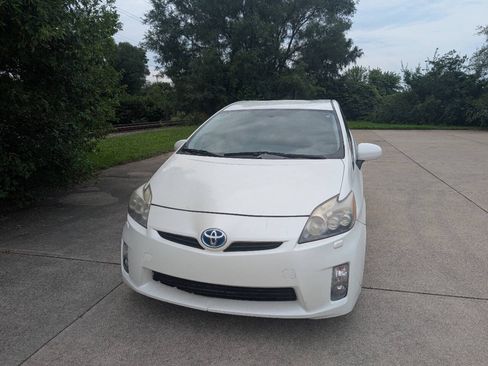 Used 2010 Toyota Prius Five FWD image 1