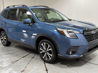 Used 2023 Subaru Forester Limited w/ Popular Package #2 video 3