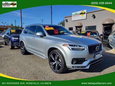 Used 2017 Volvo XC90 T6 R-Design w/ Vision Package image 2