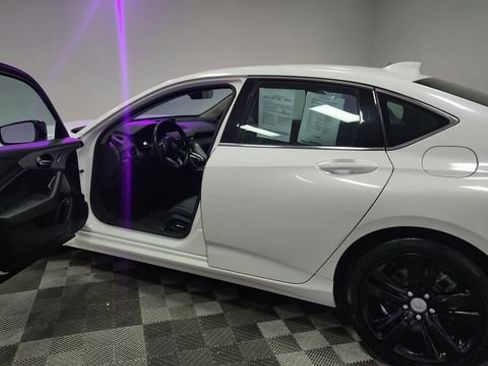 Used 2023 Acura TLX w/ Technology Package image 17