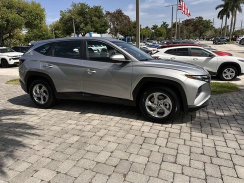 Used 2024 Hyundai Tucson SE FWD image 15