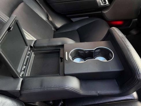 Used 2018 Land Rover Range Rover Long Wheelbase Supercharged image 10