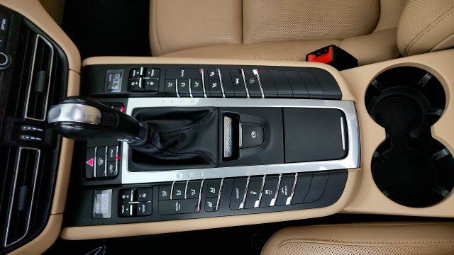 Used 2019 Porsche Macan S AWD/4WD image 66